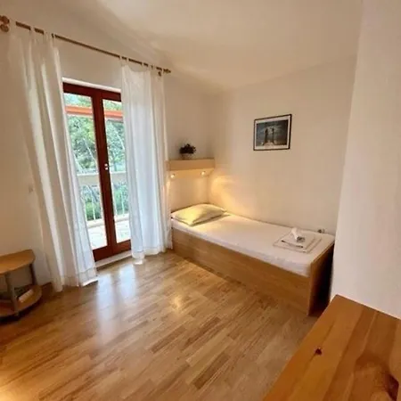 Apartment Gemuetliche Mit Beheiztem Pool